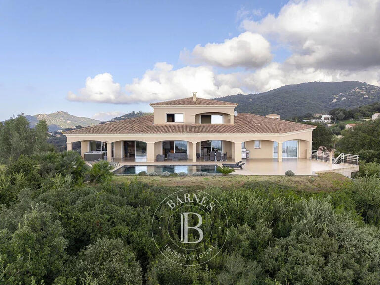 House Ajaccio - 4 bedrooms