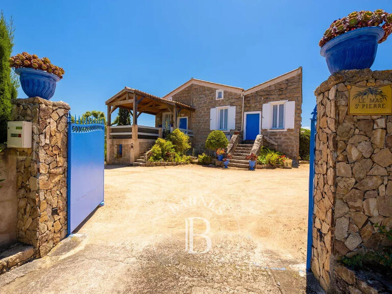 House Ajaccio - 7 bedrooms - 270m²