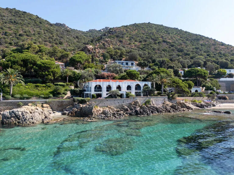 Villa Ajaccio - 6 bedrooms - 2809m²