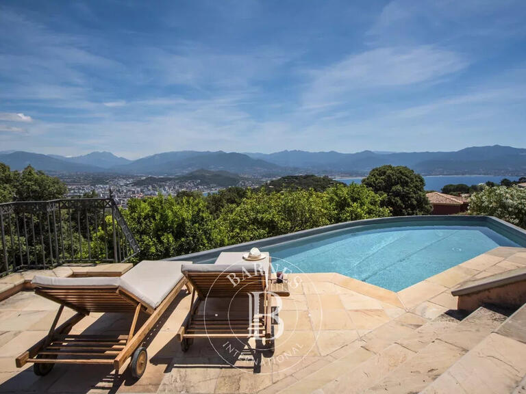 Villa Ajaccio - 4 chambres - 255m²