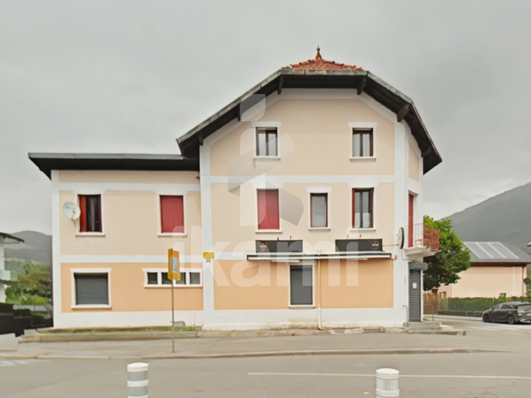 House Albertville - 11 bedrooms - 238m²