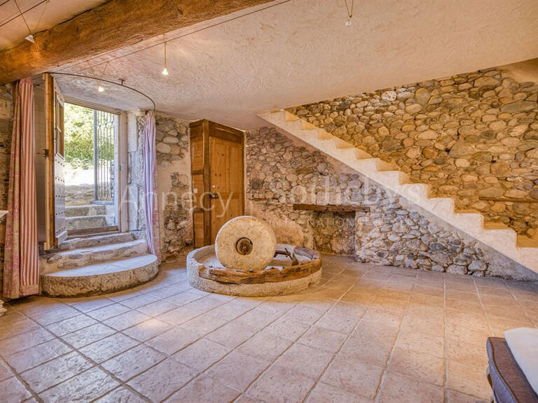 House Alby-sur-Chéran - 5 bedrooms - 380m²