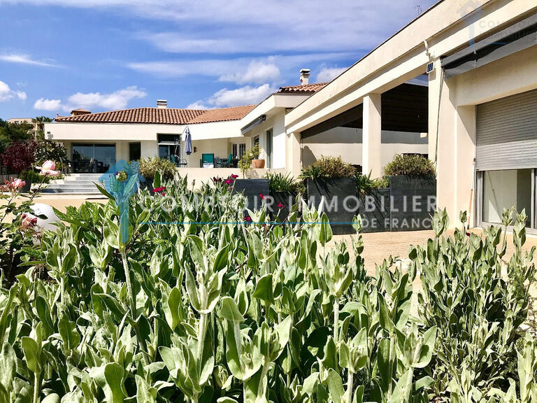 Villa Alès - 4 bedrooms - 250m²