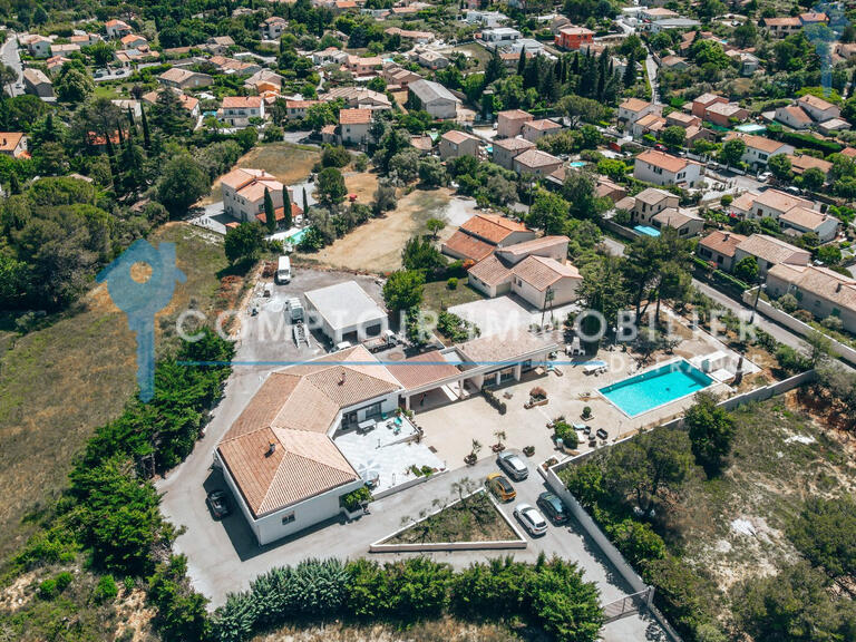 Villa Alès - 4 bedrooms - 250m²