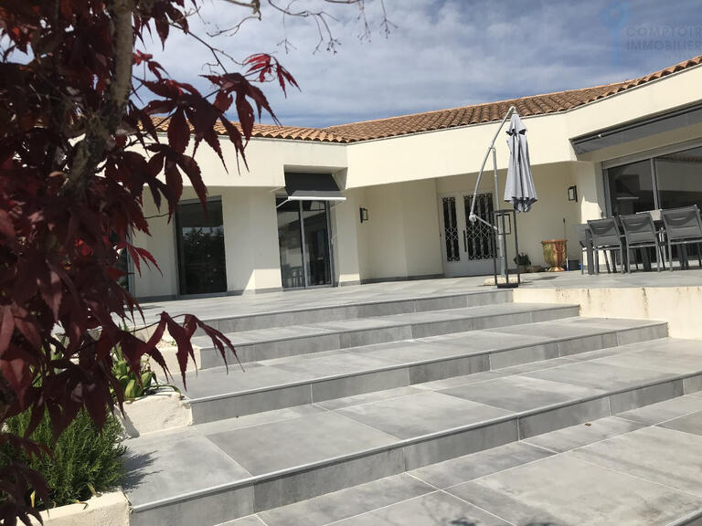 Villa Alès - 4 chambres - 250m²