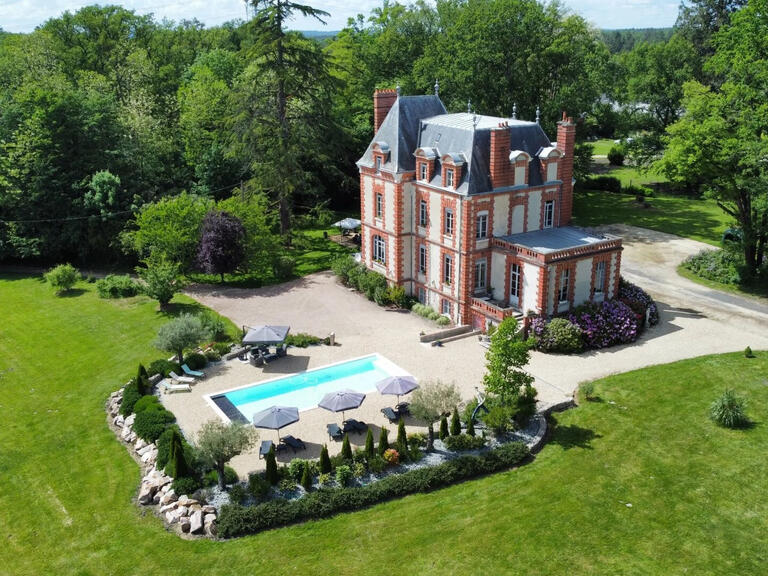 Château Allogny - 7 chambres - 423m²