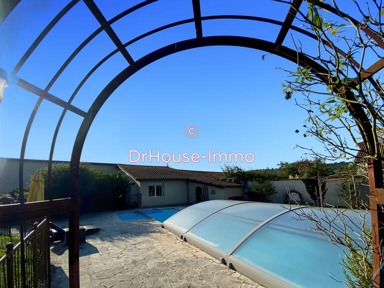 Villa Ambérieu-en-Bugey - 4 bedrooms - 150m²