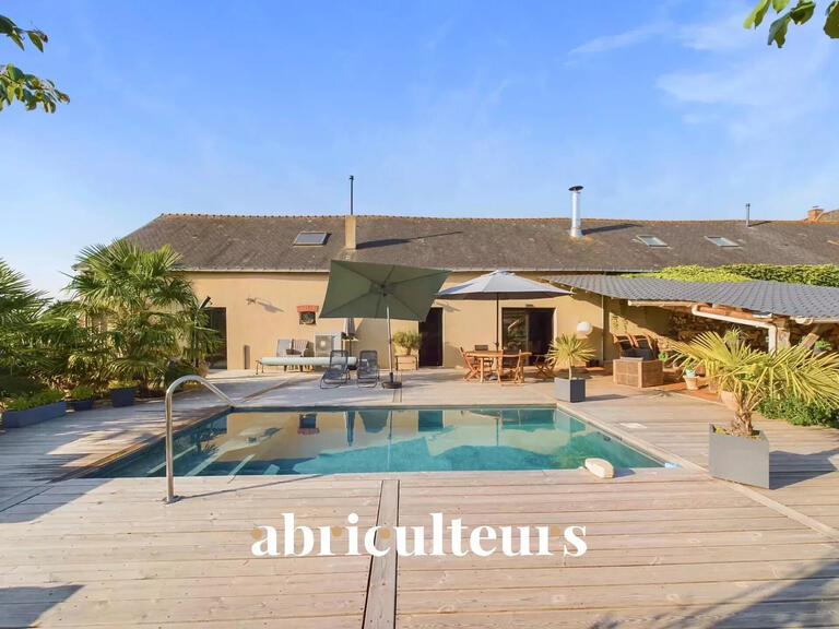 House Ancenis - 5 bedrooms - 445m²