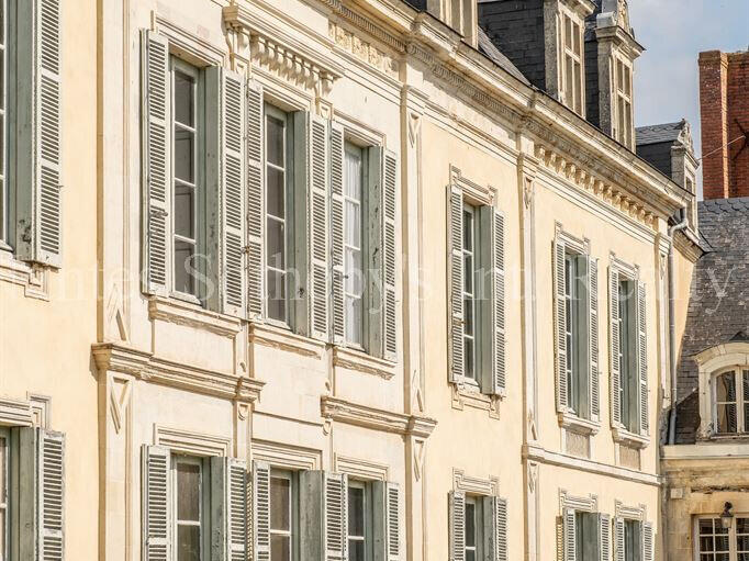 Château Angers - 14 chambres - 1130m²