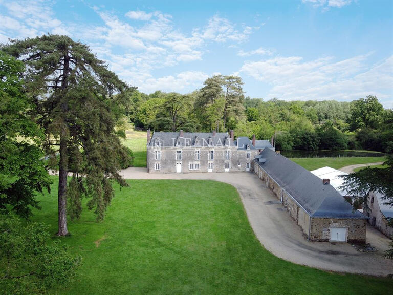 Château Angers - 9 chambres - 500m²