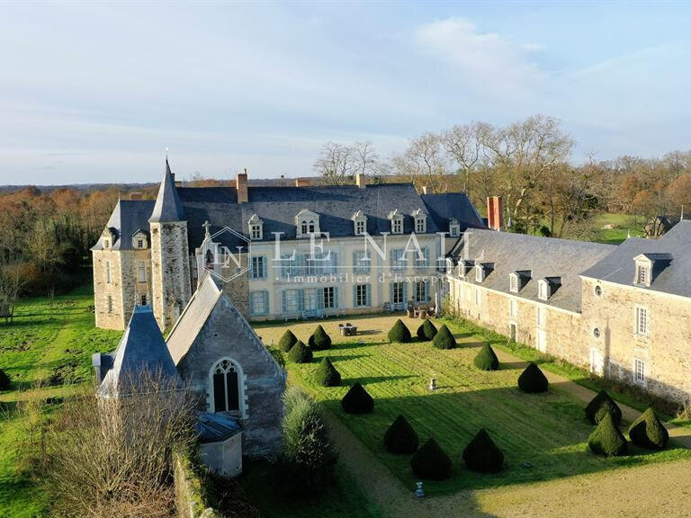 Castle Angers - 16 bedrooms - 1400m²