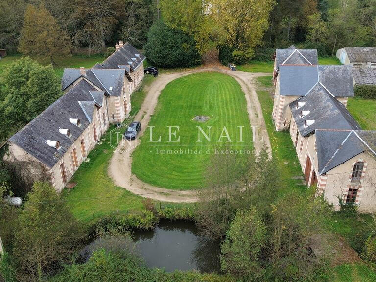 Château Angers - 13 chambres - 560m²