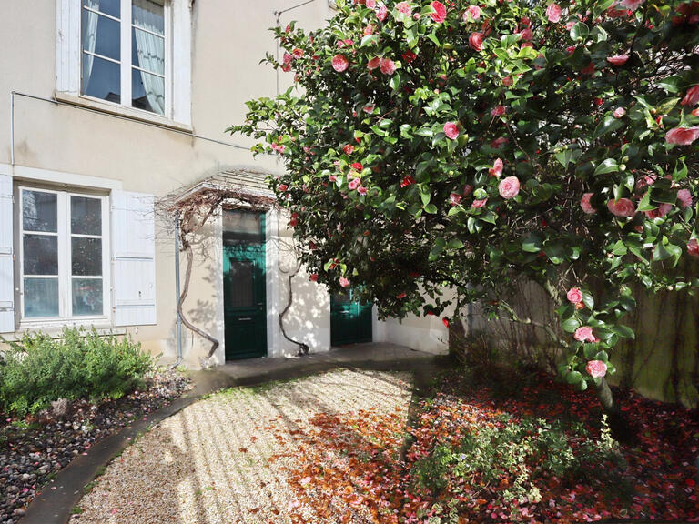 Maison Angers - 7 chambres - 500m²