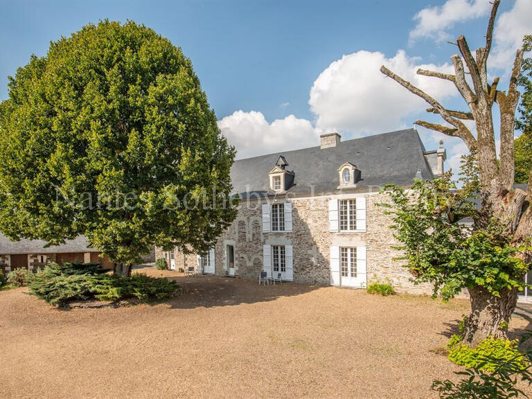 Maison Angers - 5 chambres - 391m²