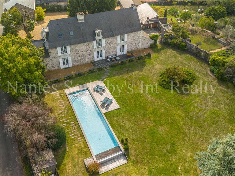 House Angers - 5 bedrooms - 391m²