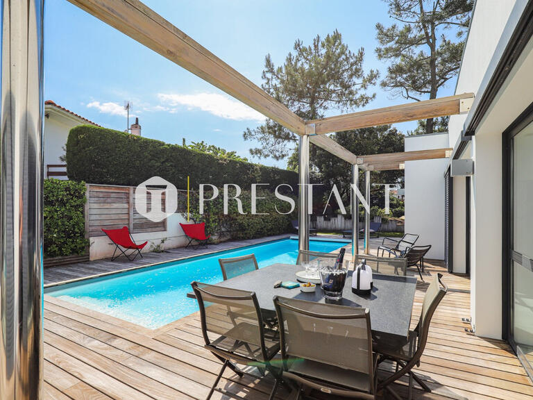 Maison Anglet - 4 chambres - 250m²