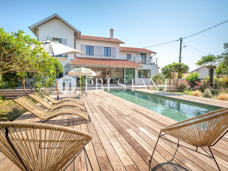 Maison Anglet - 4 chambres - 220m²