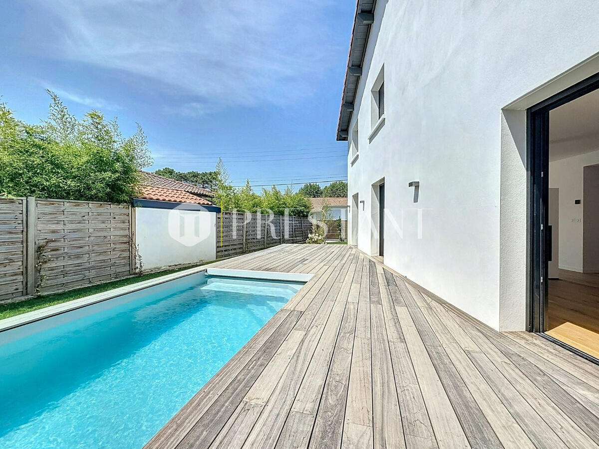 House Anglet