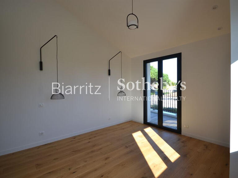 Maison Anglet - 5 chambres - 200m²