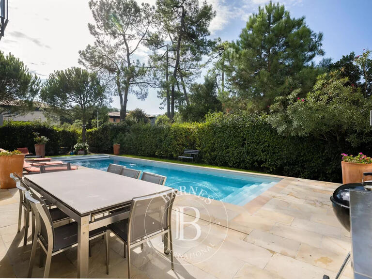 Maison Anglet - 5 chambres - 400m²