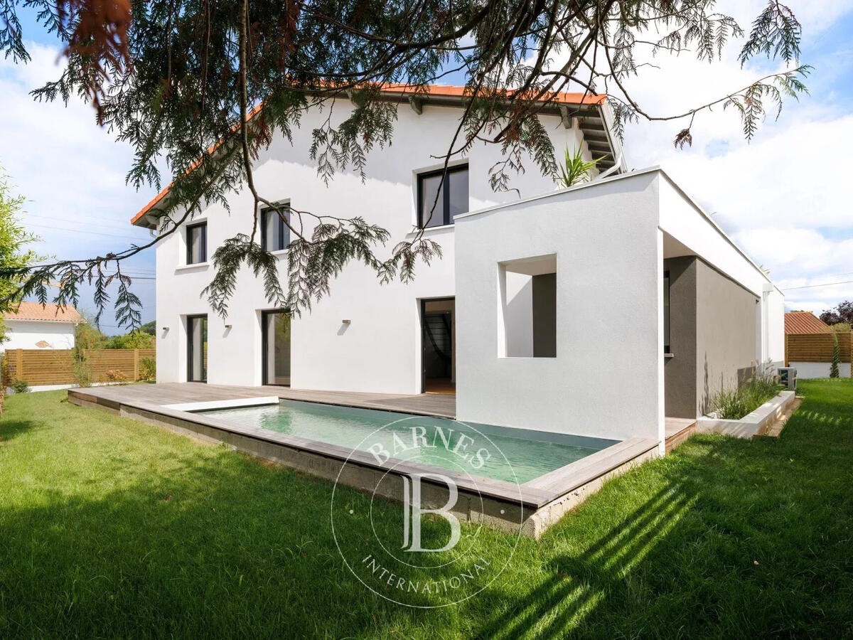 House Anglet