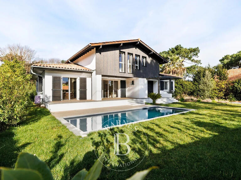 Maison Anglet - 4 chambres - 210m²