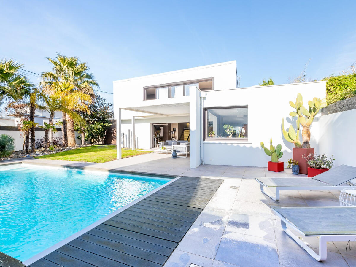 House Anglet