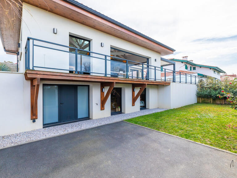 Maison Anglet - 4 chambres - 143m²