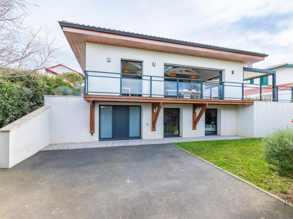 House Anglet