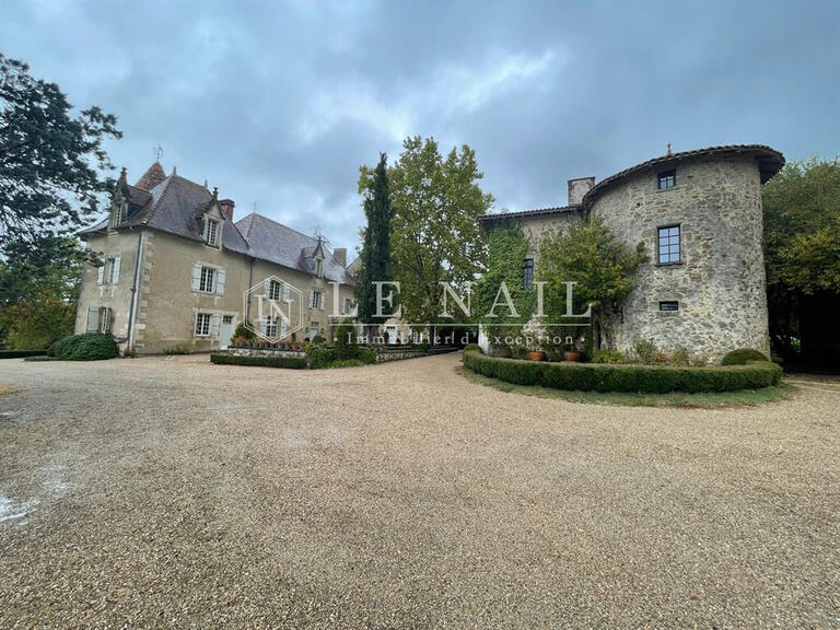 Vente Château Angoulême - 8 chambres