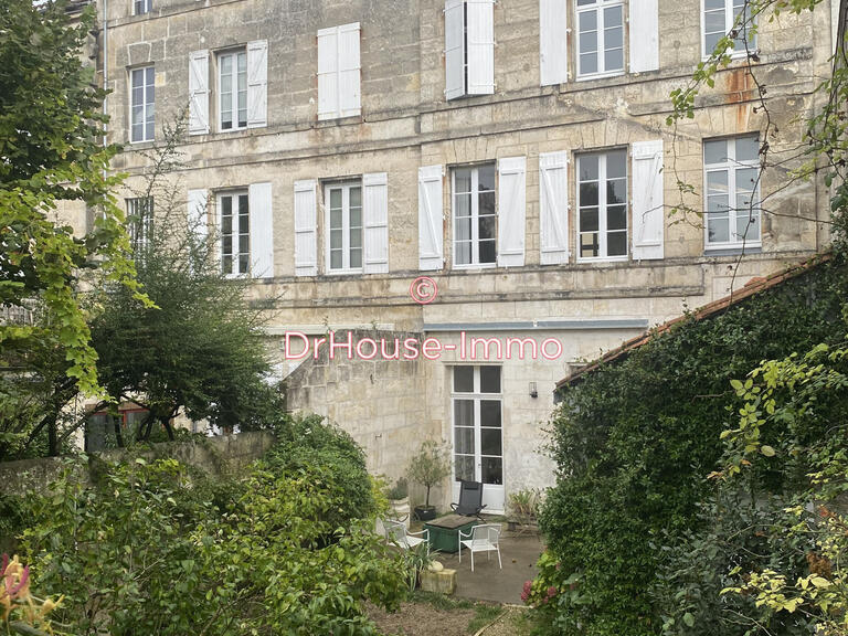 Hôtel particulier Angoulême - 8 chambres - 356m²