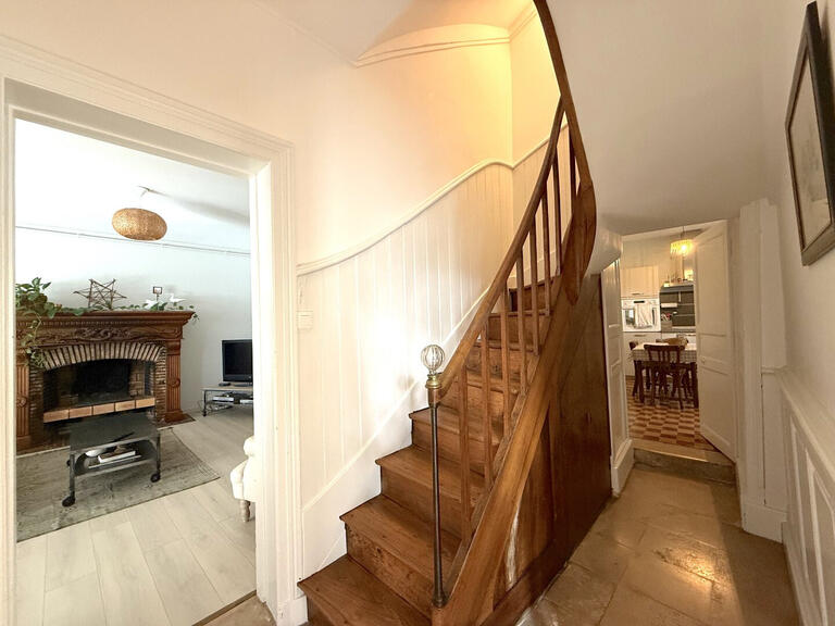 Maison Angoulême - 4 chambres - 186m²