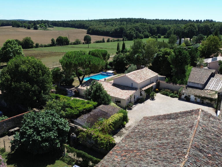 Propriété Angoulême - 5 chambres - 234m²