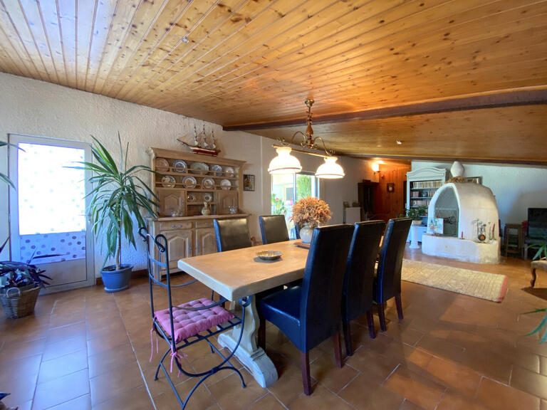 Property Angoulême - 5 bedrooms - 234m²