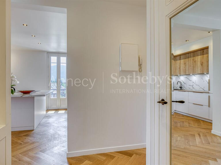 Sale Apartment Annecy - 3 bedrooms