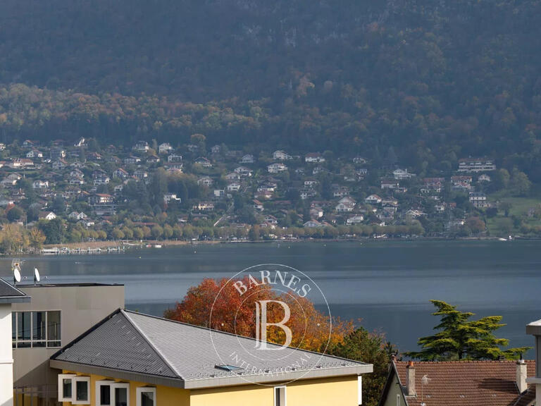 Appartement Annecy - 2 chambres - 74m²