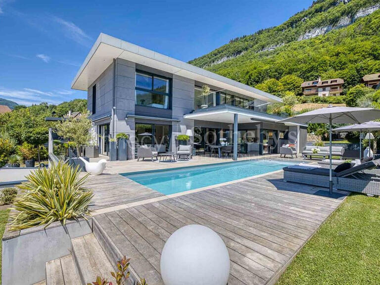 House Annecy - 4 bedrooms - 383m²