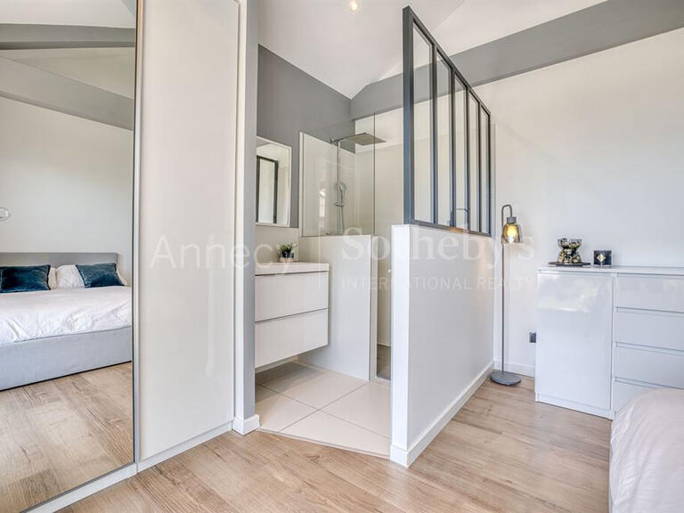 Maison Annecy - 4 chambres - 383m²