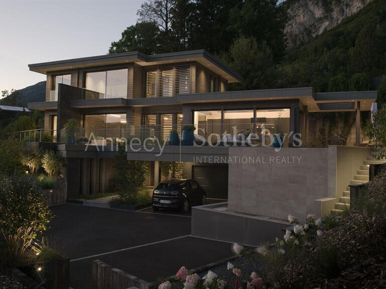 House Annecy - 5 bedrooms - 307m²