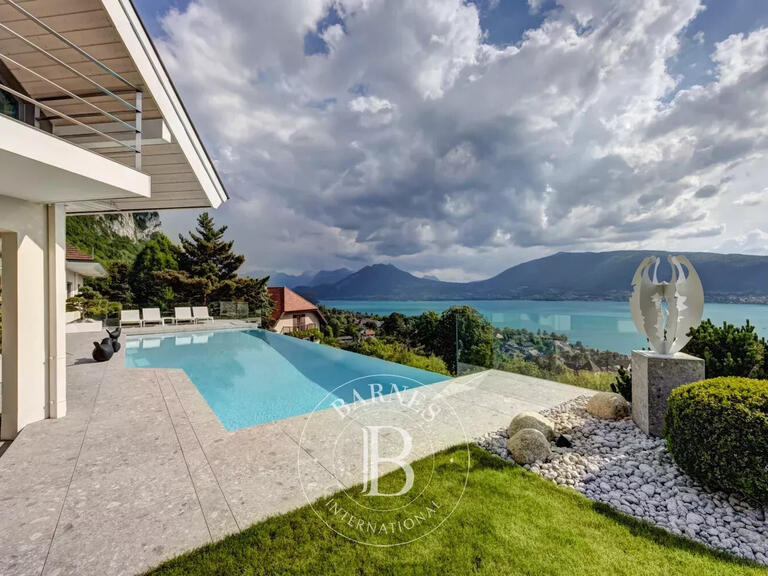 Villa Annecy - 6 bedrooms - 600m²