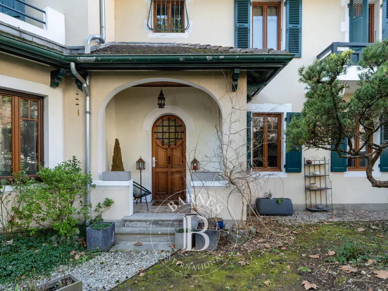 Villa Annecy - 5 chambres - 396m²