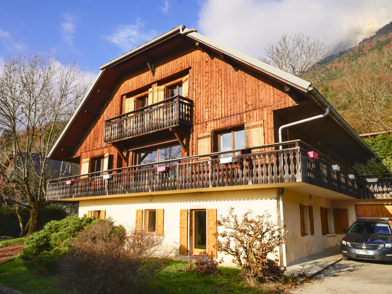 House Annecy - 7 bedrooms - 330m²