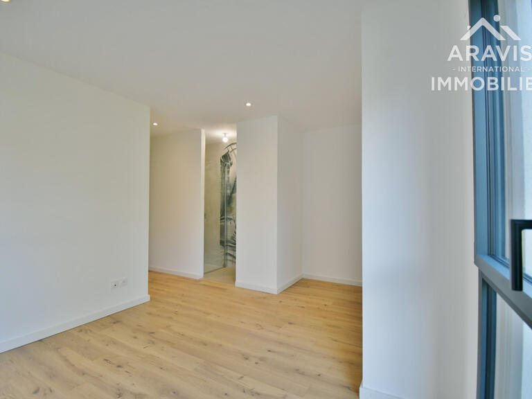 Sale Apartment Annecy-le-Vieux - 3 bedrooms