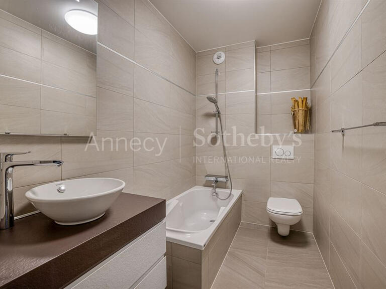 Sale Apartment Annecy-le-Vieux - 3 bedrooms