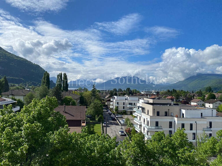 Apartment Annecy-le-Vieux - 3 bedrooms - 107m²