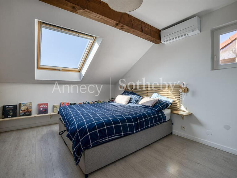 Maison Annecy-le-Vieux - 4 chambres - 149m²