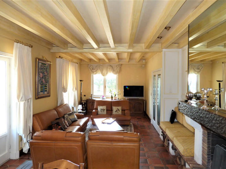 House Anneyron - 5 bedrooms - 201m²