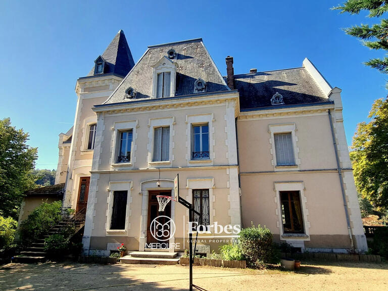 Propriété Annonay - 10 chambres - 560m²