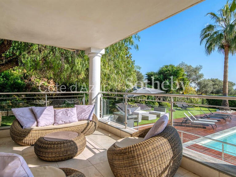 Maison Antibes - 6 chambres - 334m²