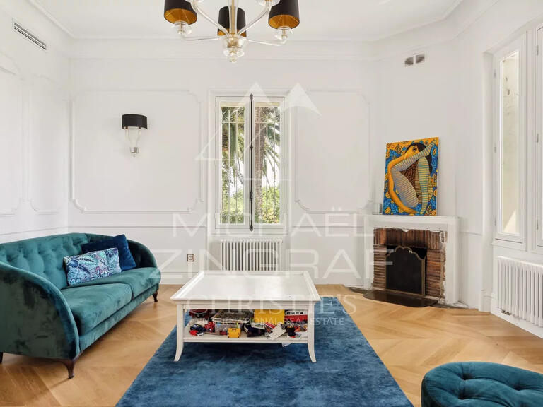 Maison Antibes - 5 chambres - 247m²